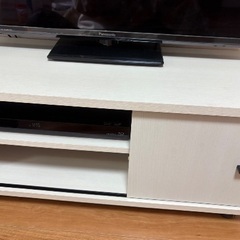 テレビ台の画像