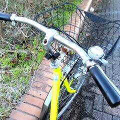 中古自転車 Colorful bicycle ママチャリ 自転車 26インチ LEDライト イエロー 通勤 通学 近所のお出掛けなどにの画像