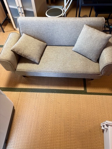 2人掛けソファー美品