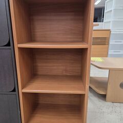 J8750 【リユースのサカイ柏店】 3段カラーボックス クリーニング済みの画像