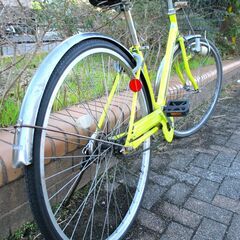 中古自転車 Colorful bicycle ママチャリ 自転車 26インチ LEDライト イエロー 通勤 通学 近所のお出掛けなどにの画像