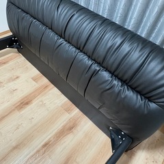 ニトリ　クイーンベッドの画像