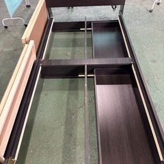 シングルベッドフレームの画像