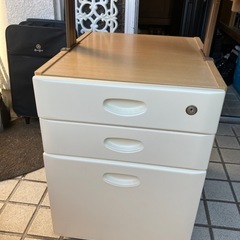 棚　キャビネットの画像