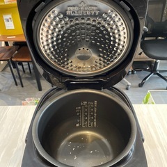 【象印IH炊飯器】【10合炊き】2019年製★クリーニング済み/6ヶ月保証付き【管理番号1226】野の画像