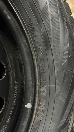 ヴィッツ外し 165/70R14 ヨコハマ　アイスガード iG70 ホイール付き4本セット