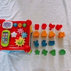 ぱずるボックスカラフルな知育玩具の画像