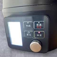 アイリスオーヤマ 電気圧力鍋4L 3~4人用 低温調理可能 卓上鍋 予約機能付 ガラス蓋付 PMPC-MA4-B 20年製　中古品販売 12Dの画像