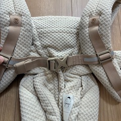 抱っこ紐エルゴ（オムニブリーズ）の画像