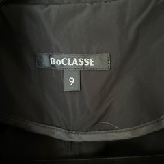 DoCLASSE  ドゥクラッセ　黒 トレンチコート 9号の画像