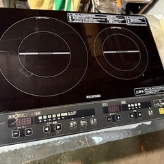 アイリスオーヤマ IHクッキングヒーター 2口 脚付 100V ブラック IHK-W1S-B-の画像