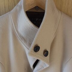 お取引中　ベージュ　コート　の画像