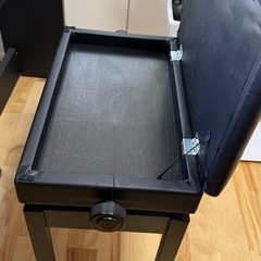 KORG 電子ピアノ LP-380U 純正ヘッドフォンと収納付き椅子の画像