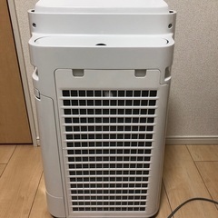 空気清浄機 加湿器 シャープ SHARP KC-N50-W 2022年製の画像