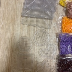 パーラービーズ　アイロンビーズ　大量の画像