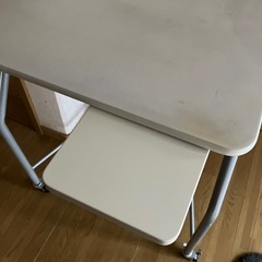 パソコンラックの画像