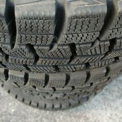 アルミホイール、スタッドレスタイヤ4本の画像