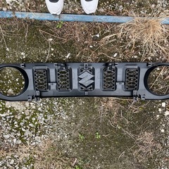 ジムニーJB64 フロントグリルの画像