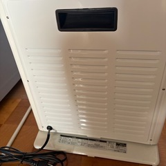 電気ストーブの画像