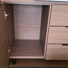 可動式棚　キャビネット　引き出しの画像