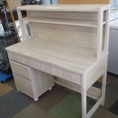  幅120㎝ シンプルデスク 学習机 袖付き ナチュラルカラー デスク シンプル&スマート 札幌 北20条店の画像