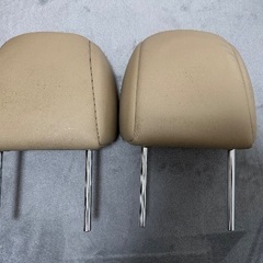 革シートヘッドレストマジェスタ2個セットの画像