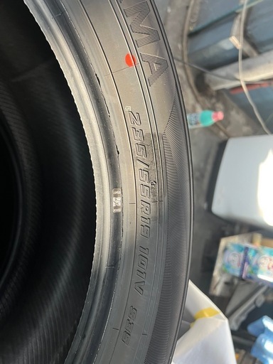yokohamay tタイヤ4本