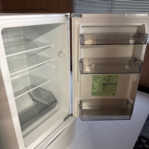 TOSHIBA 冷蔵庫　GR-U15BS 2023年　