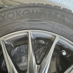 195/65R15 30プリウススタッドレスバリ山の画像