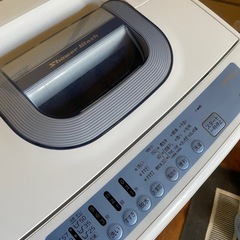 HITACHI 2021年製　7kg 白い約束 全自動洗濯機　配達OK　　の画像