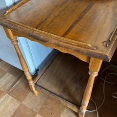 カート型サイドテーブルの画像