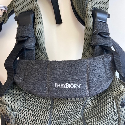 BabyBjörn Harmony 抱っこ紐 ダークグリーン セール