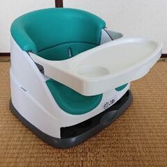 ベビーアインシュタイン ブースターシート　（バンボ／bumbo／インジェニュイティ／Ingenuity）の画像