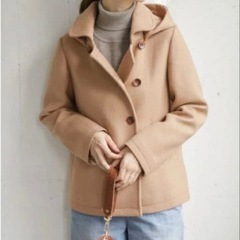 URBAN RESEARCH DOORS ベージュショートコートMの画像