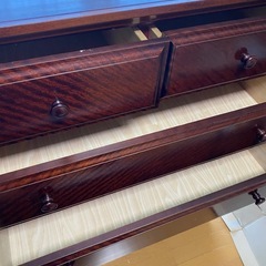 タンス　収納棚の画像