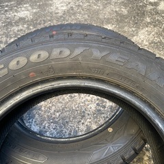1210-6)はめ替え込み！175/65R15グッドイヤースタッドレス中古4本セット！2020年製アイスナビ6の画像