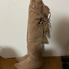 ロングブーツ未着用　サイズMの画像