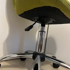 チェア　　キャスター付きの画像