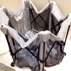 ●●319●美品●日本育児 ポータブル ベビー サークル / グレー 洗えて たためる 軽量 / 5ヶ月～3歳半頃 / 赤ちゃん 用品 家具の画像