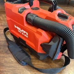 HILTI TE６-２２集塵機付きハンマードリルと掃除機のセットの画像