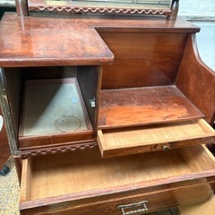 鏡台　無料　0円の画像