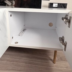 テレビ台の画像