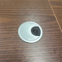 早い者勝ち！棚付きワークデスク無料でお譲りしますの画像