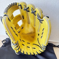 【早い者勝ち‼️】硬式用グローブ(内野手)ミズノGlobalElite 専用グラブ袋付きの画像