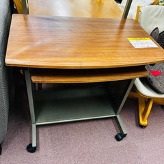 ⭐️激安⭐️パソコンデスクの画像