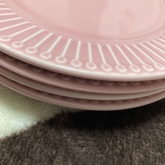 お皿　プレート　４枚セットの画像