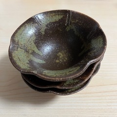 小鉢、小皿、5つ、欠けている、受け取り決まりました。の画像