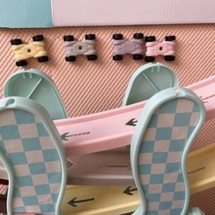 子供用　幼児用　おもちゃ　スライディングカーレースの画像