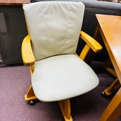 ⭐️爆安⭐️ニトリ　ダイニングテーブルセット　椅子三脚の画像