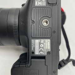 【トレファク足立扇店】ﾃﾞｼﾞﾀﾙ一眼ﾚﾌｶﾒﾗ Canon EOS 7D 望遠ｽﾞｰﾑｾｯﾄ 充電器付の画像